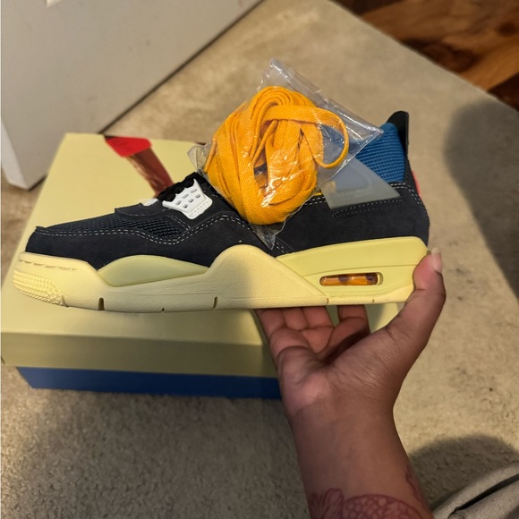 jordan 4 off noir